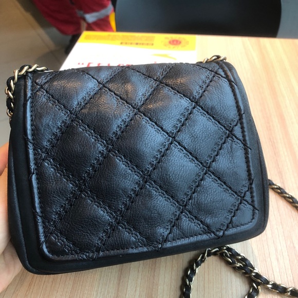 Chanel Sheriff’s Star Mini Classic Flap Bag - Picture 7 of 11